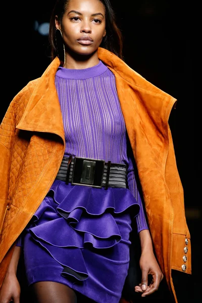 Look 33
